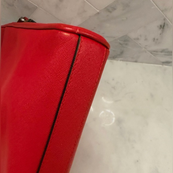 AUTHENTIC MCM Bold Red Messenger/Crossbody and Shoulder Bag! UNISEX - Picture 14 of 15